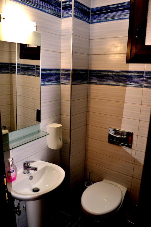 Αmalia Lux Villas Vrasná Zimmer foto