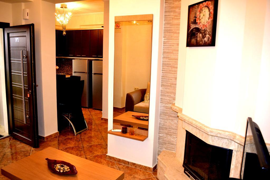 Αmalia Lux Villas Vrasná Zimmer foto