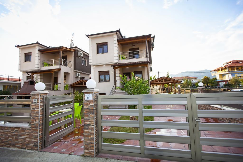 Αmalia Lux Villas Vrasná Exterior foto
